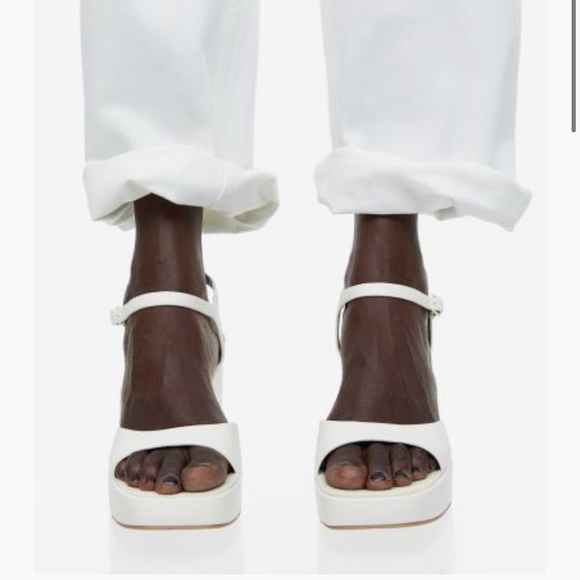 H&M Wedge-Heeled Sandals - Picture 4 of 11